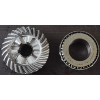 LIKE NEW! 55608 Mercury 1970-1979 Forward Gear & Bearing 40 50 HP 26 teeth