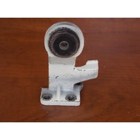 327196 Johnson Evinrude 1980-05 Front Starboard Support 35 40 45 48 50 55 60 HP