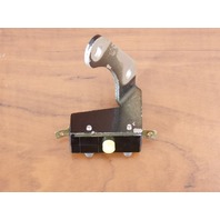 Force Neutral Bracket 1989 - 1994 120 & 150 HP 819776