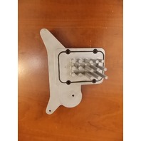 3010815 Evinrude FICHT 2000-2006 Base Plate 75 90 115 135 150 175 HP