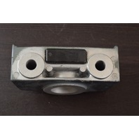 1984-1993 Yamaha Lower Mount Housing 6G5-44551-00-EK 115 130 150 175 200 225 HP