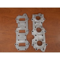 385140 317306 Johnson Evinrude 1968-81 Intake Manifold & Base Plate 55 65 70 +HP