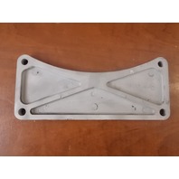 317784 0317784 Johnson Evinrude 1973-77 Stern Bracket Plate 65 70 75 85 115 + HP
