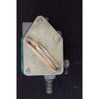 439849 438815 Johnson Evinrude 1997-1998  Fuel Lift Pump Assembly 150 175 HP