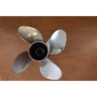 Mercury SS Trophy Plus Propeller 825942A47 13-3/4 x 25 1971 & Up 40-300 HP