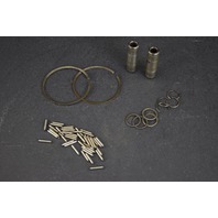 Johnson Evinrude Rings Wrist Pin Retaining Rings 435218 325296 1993-07 9.9 15 HP