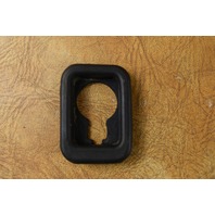 Honda Lower Case Grommet 40106-ZV5-000 Pre-1997-2007 25 30 40 45 50 75 90 + HP