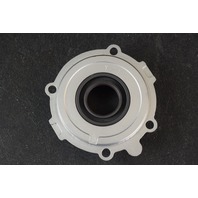 1977-1992 Yamaha Mariner Upper Oil Seal Housing 84736M 30 HP 2 Cylinder