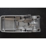 1977-1998 Yamaha Mariner Lower Mount Housing Set 84842M 84843M 20 25 30 HP 2 Cyl