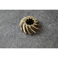 LIKE NEW! 313608 Johnson Evinrude 168-1990 Pinion Gear 2 4 HP 2 Cylinder 12T