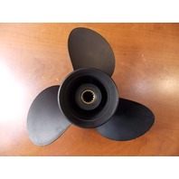 New In Box Johnson Evinrude Propeller 10-1/2 X 11 765049 1979 & UP 15 20 25+ HP