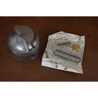 New Old Stock! Johnson Evinrude Piston 393924 1983-97 100 150 155 175 185 + HP