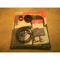 New OMC Upper Gearcase Housing Seal Kit 987603 1992-1993