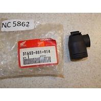 NEW Honda Receptacle Plug 31652-881-014 2003 & Older BF 5 / 8 / 9.9 / 15 / 25/30