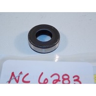 NEW Johnson Evinrude Oil Retainer 313282 1968-1979 6 9 HP