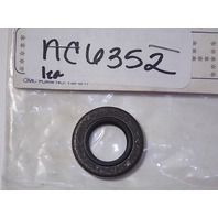 New Johnson Evinrude OMC Seal Prop Shaft 321786 1978-2001 25 35 HP