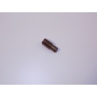 New Johnson Evinrude OMC Orifice Plug 308977 1971-1975 50 HP