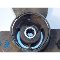 Johnson Evinrude Stainless Steel Propeller 13 3/8 x 17 389948 1979-01 40-140 HP