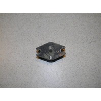 Evinrude Rubber Mount 377964 377197 377964 Casting # 305352  1960 40 HP
