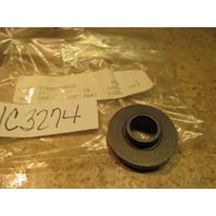 NEW NOS Suzuki 1989 - 1997 DT 15 Prop Bushing Stopper