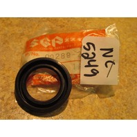 NEW Suzuki Oil Seal DT DF