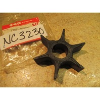 NEW NOS Suzuki Water Pump Impeller 17461-95302