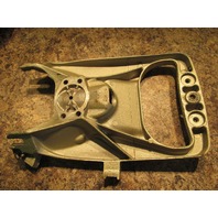 Johnson Evinrude 1984 1985 1986 Steering Bracket 20 25 30 35 HP