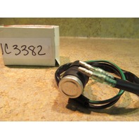 NEW NOS Suzuki 1987 - 1998 1999 2000 DT 75 85 150 Heat Sensor Assembly