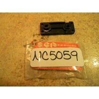 New Suzuki Gear Case Starboard Cover