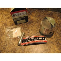 NEW Wiseco Performance Piston and Rings