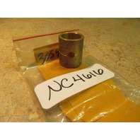 New Johnson Evinrude OMC Driveshaft Bushing 305437