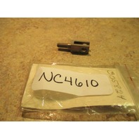 New Johnson Evinrude OMC Shift Lever Shaft Clevis 305824