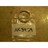 New Johnson Evinrude OMC Retaining Ring 302536