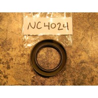 New Johnson Evinrude OMC Oil Retainer Seal 309989