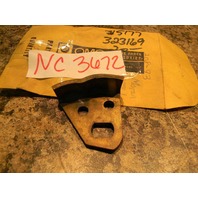 NEW NOS OMC Johnson Evinrude 69-77 Rear Port Hook 315177 323169