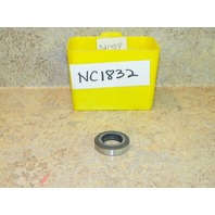 New Johnson Evinrude Outboard Marine Oil Retainer Seal 321459