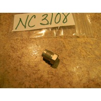 NEW Johnson Evinrude Fitting Nut 307553