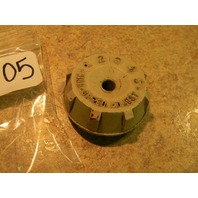 New Johnson Evinrude OMC High Speed Knob 203599