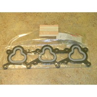 NOS Suzuki Marine Outboard Intake Manifold Insulator 13129-87J00