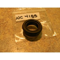 New Johnson Evinrude OMC Seal 202686
