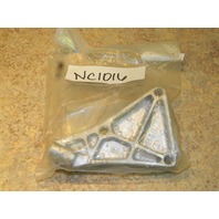 NOS Quicksilver Yamaha Mariner Starter Housing Bracket 80603M