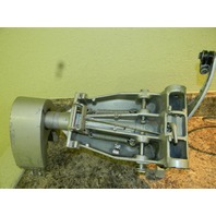 1969-1970 Johnson Evinrude Swivel Bracket w/Steering Arm 384206 383446 85 115 HP