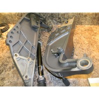 822866A2 822865F3 Mercury Mariner 1989-01 Transom Brackets 30 40 45 50 55 60 HP