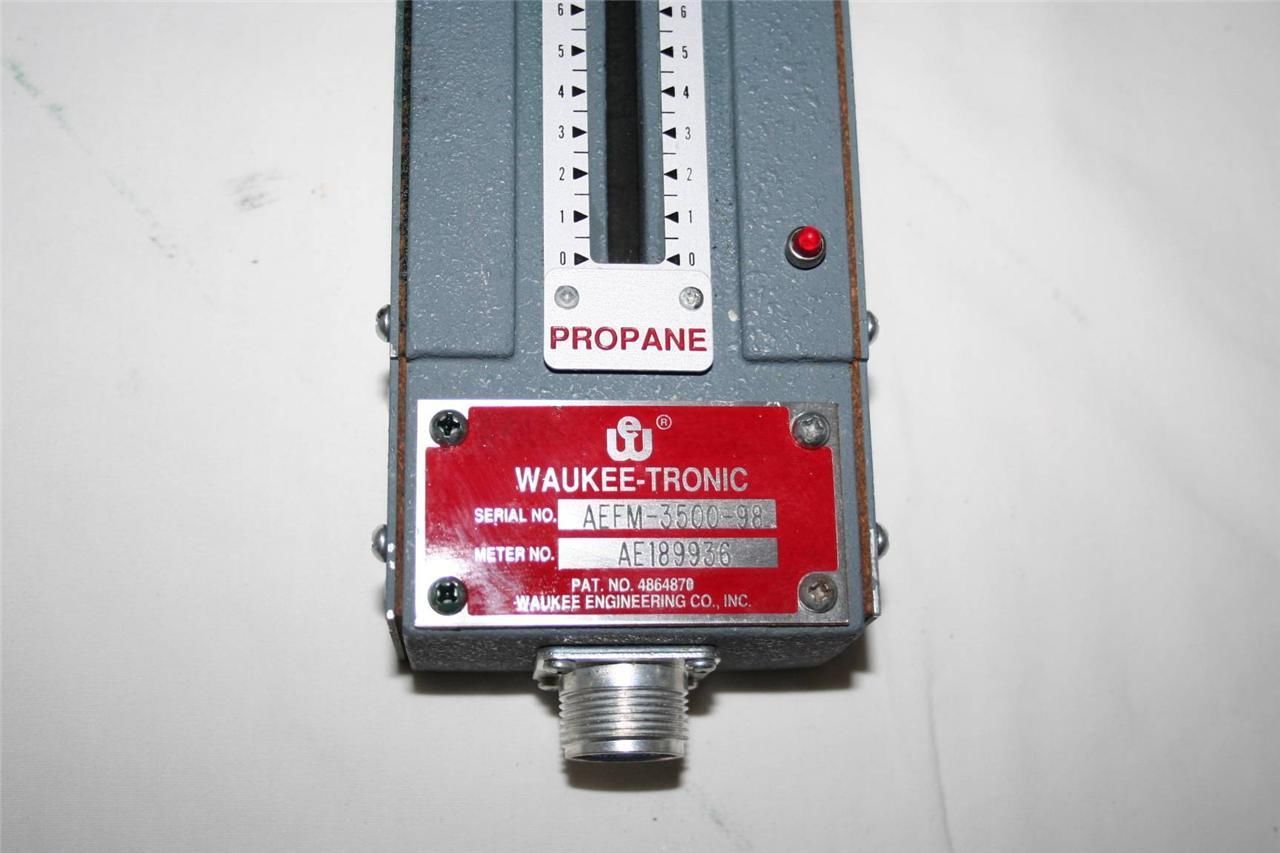WAUKEETRONIC FLOW METER NO. AE189936 Premier Equipment Solutions, Inc.