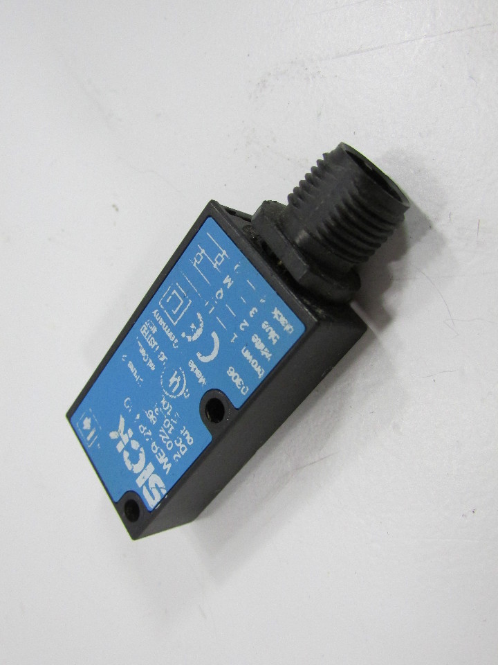 SICK WE92P430 CONTRAST SENSOR Premier Equipment Solutions, Inc.