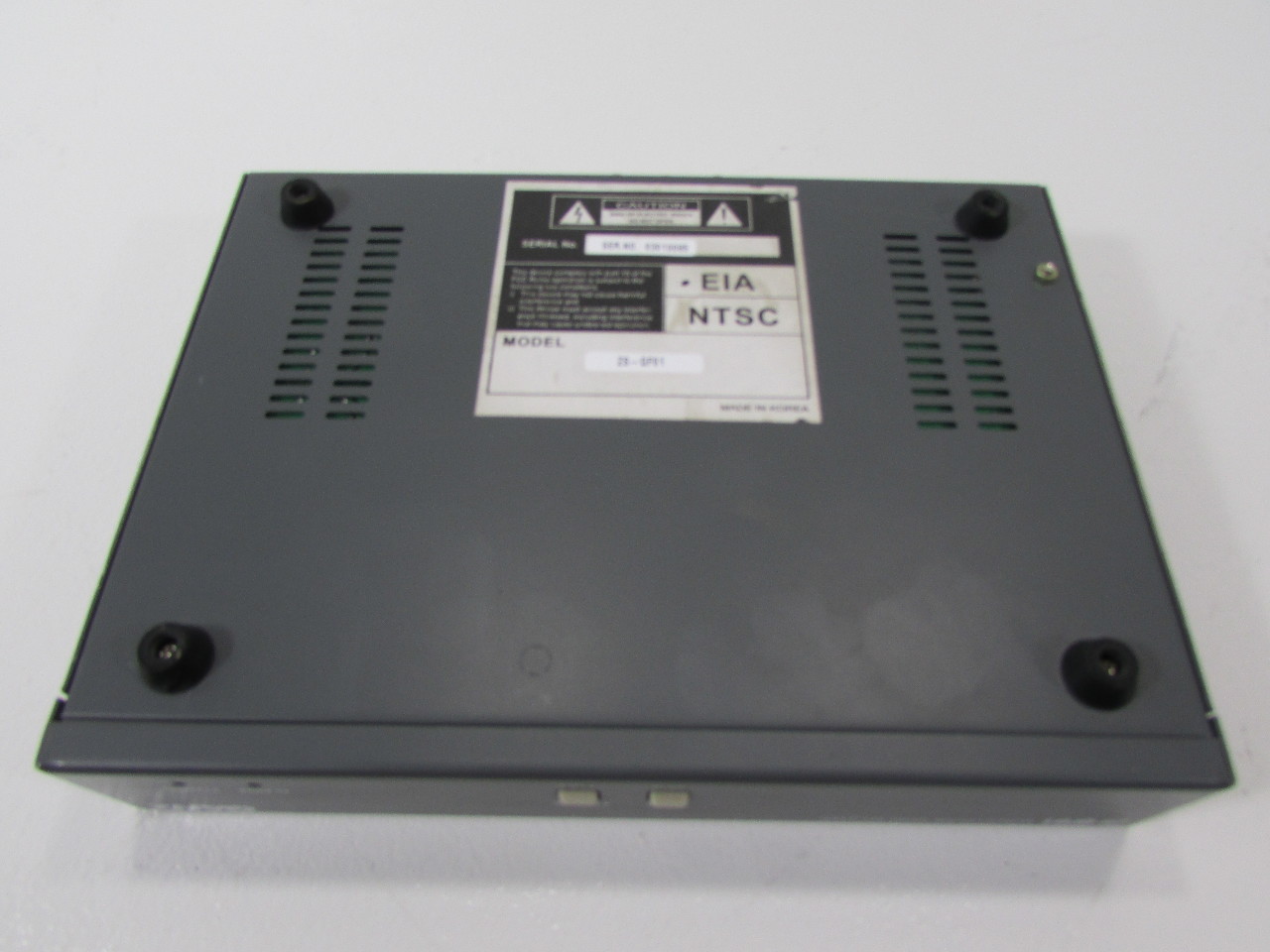 GANZ ZSQF01 MONOCHROME QUAD SPLITTER Premier Equipment Solutions, Inc.