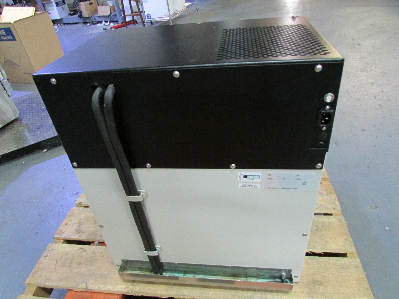 * HELMER PC100 PLATELET STORAGE SYSTEM INCUBATOR Premier Equipment