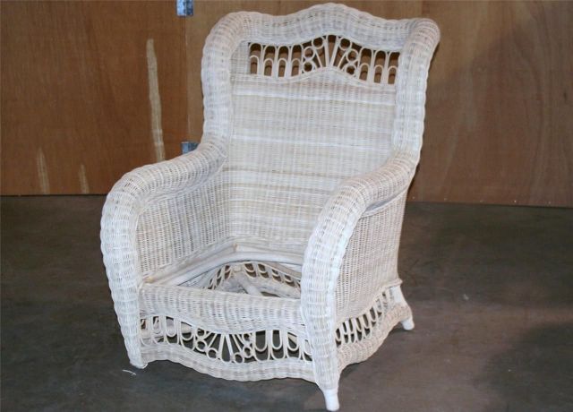 ~ Ethan Allen Wicker Chair Patio Outdoor or Indoor
