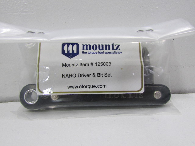 NEW MOUNTZ NARO RATCHET DRIVER AND BIT SET P/N125003