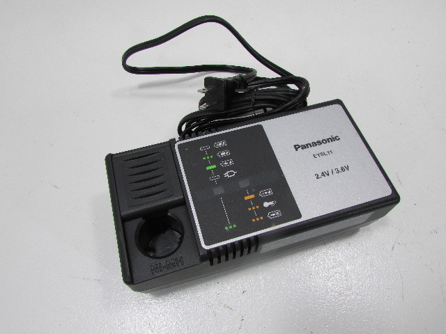 PANASONIC EY0L11 2.4V/3.6V BATTERY CHARGER